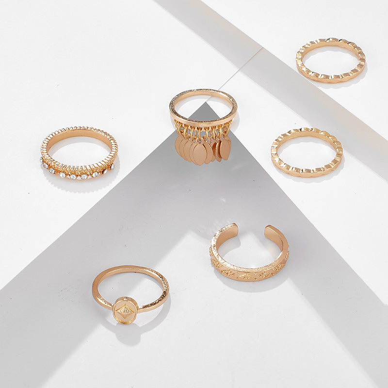 6-teiliger Ring Set mit geometrischen Blättern und Quasten – Stilvolles Schmuckdesign