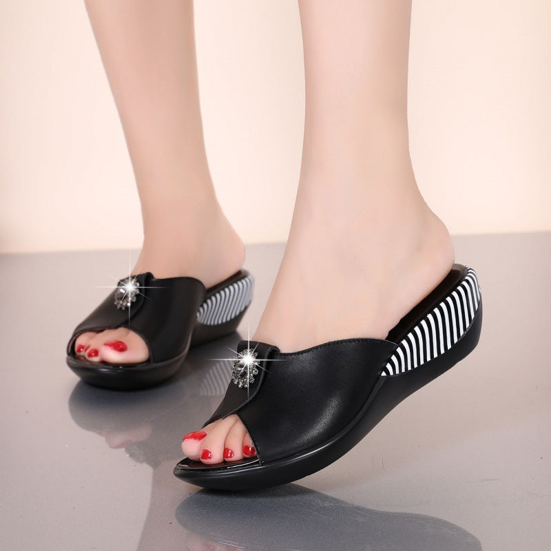 Flat-bottomed Mother Slippers Korean Style Sandals And Slippers