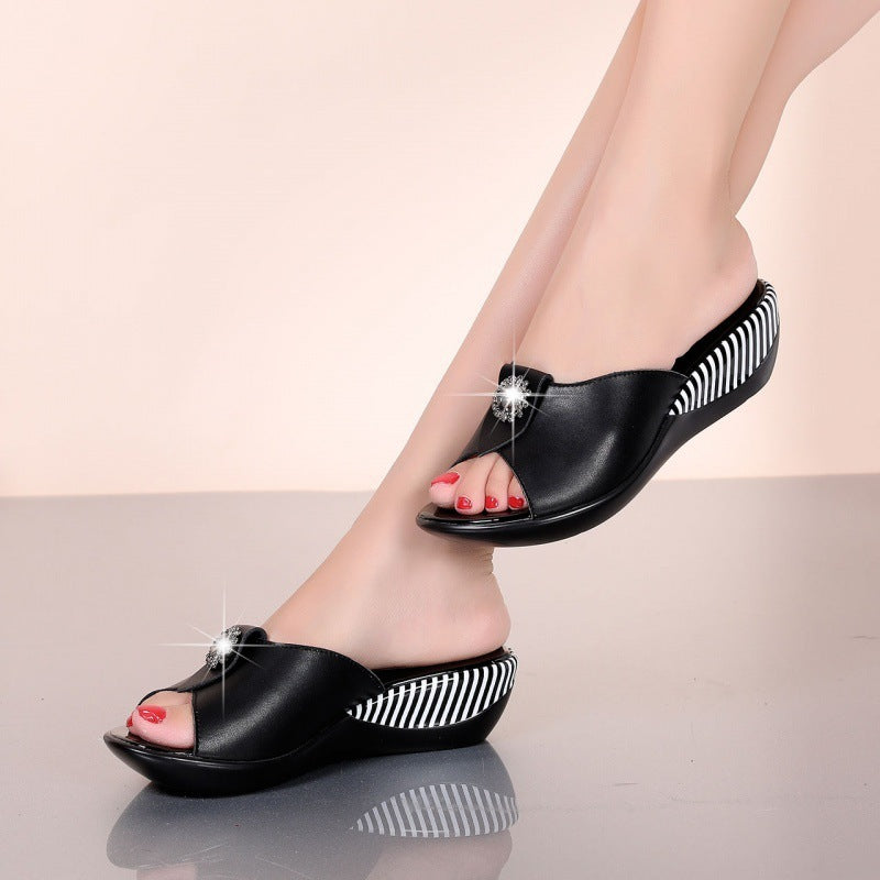 Flat-bottomed Mother Slippers Korean Style Sandals And Slippers