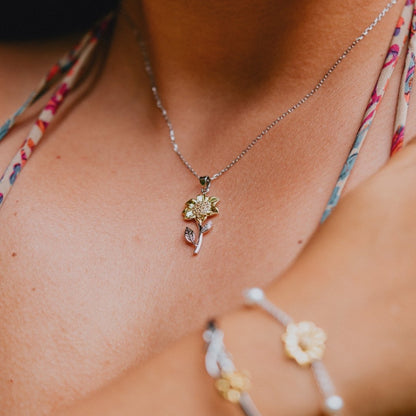 Strahlendes Sonnenblumenblüten-Halsband