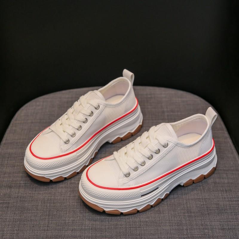 Bequeme Orthopädische Schuhe mit rutschfestem Plateau